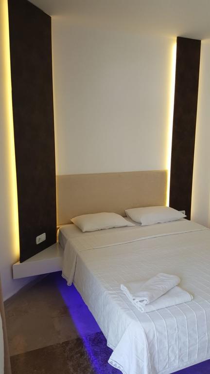 Safir Hotel Bitez Exterior photo